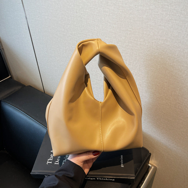 Serenelle Dumpling Bag Rise Fashion