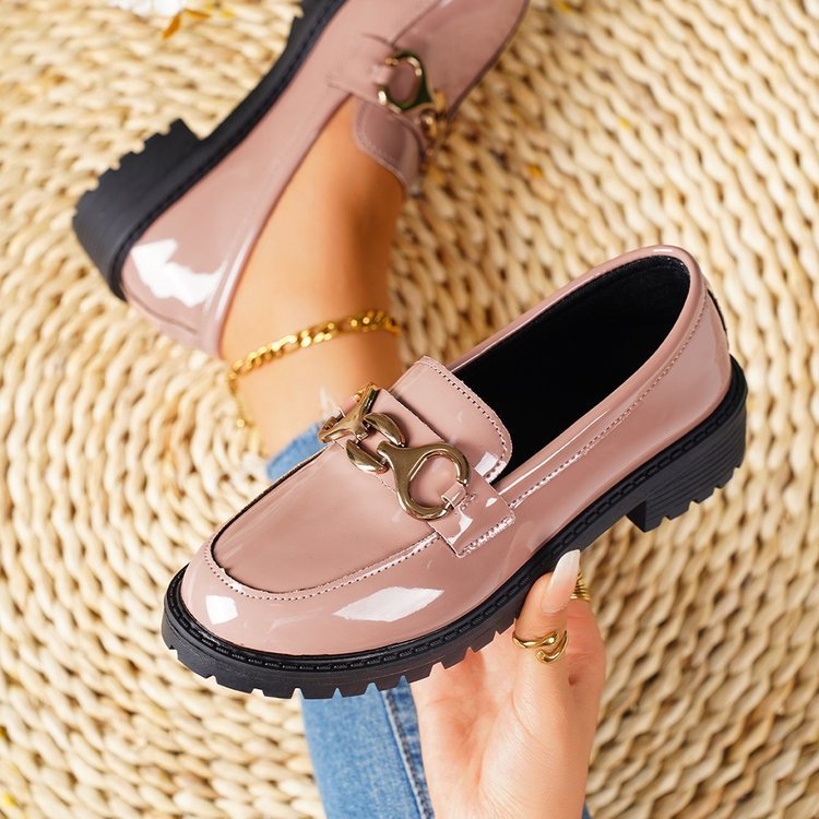 Noirelle Round-Toe Loafers Rise Fashion