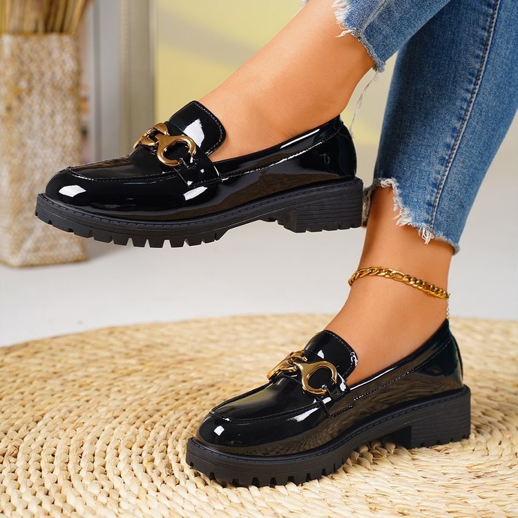 Noirelle Round-Toe Loafers Rise Fashion